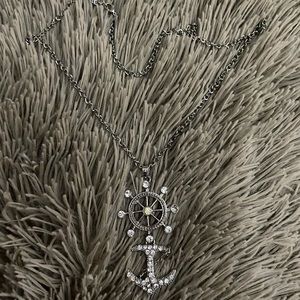 Anchor necklace